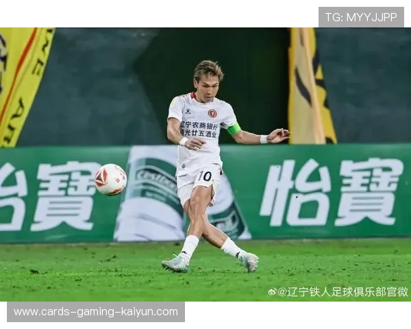 辽宁铁人邦本宜裕边路高速传中,突破极限的力量与速度!